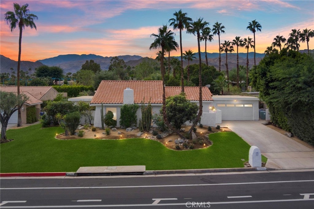 Photo of Listing #NP25247546