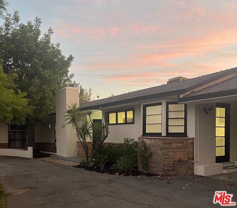 Photo of Listing #25617513