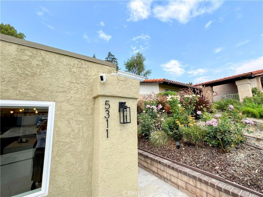 Photo of Listing #SR25258372