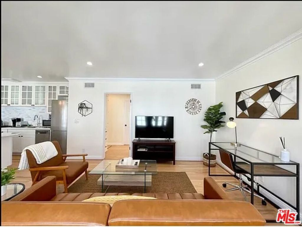 429 Ocean Ave # 12, Santa Monica