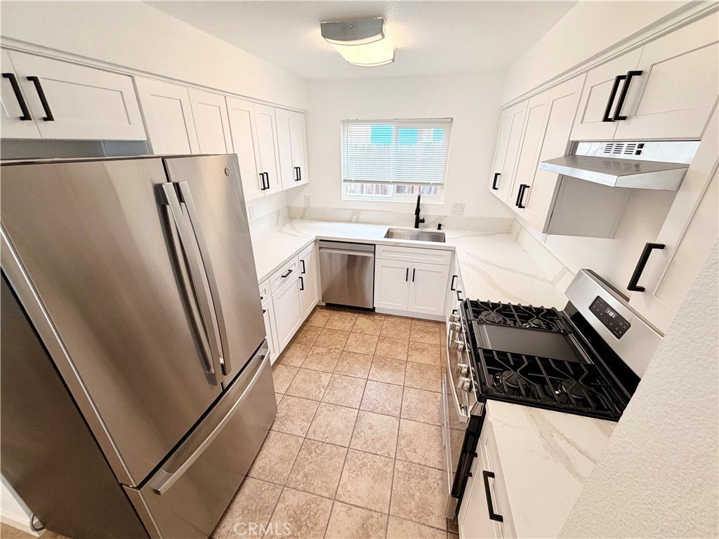 Photo of Listing #OC25259529