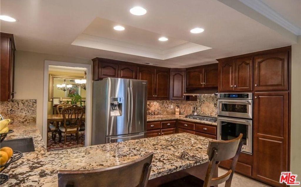 Photo of Listing #25618545