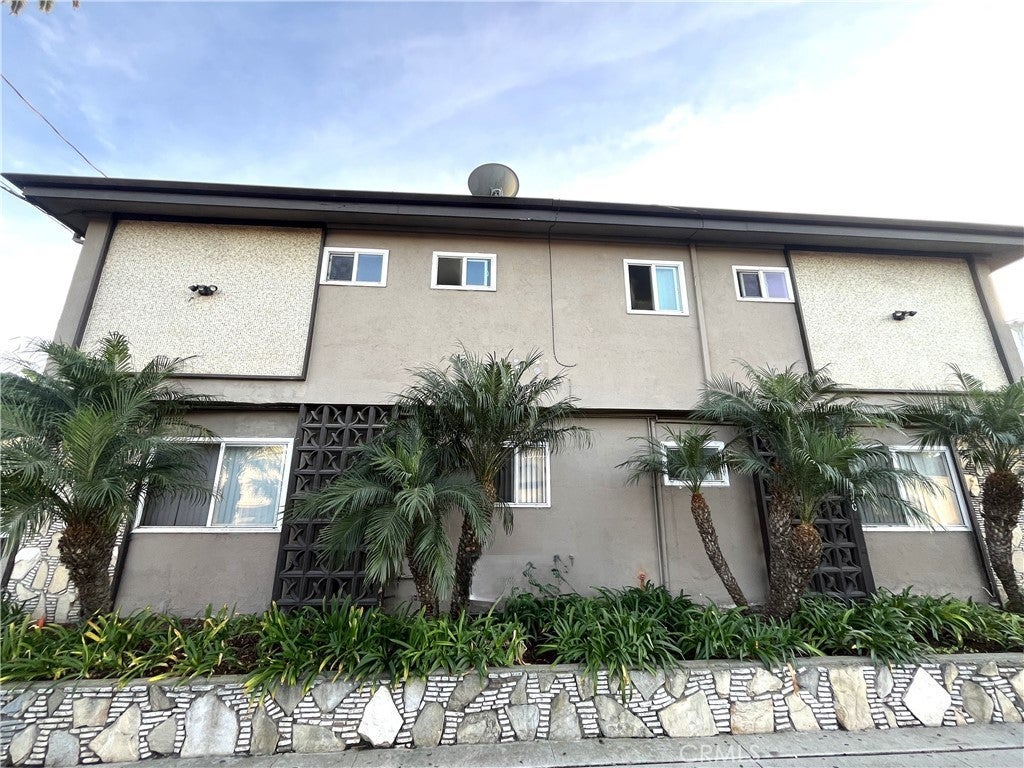 Photo of Listing #SB25259902