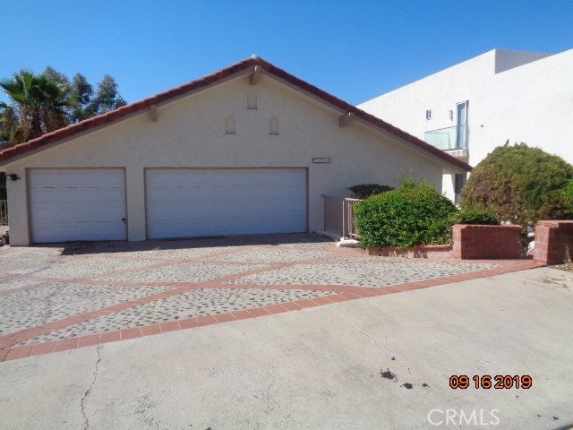 Photo of Listing #IV25259873