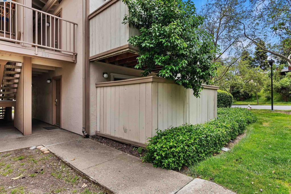 Photo of Listing #41117379