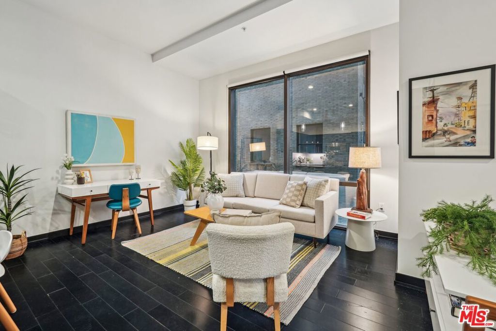 Photo of Listing #25619165