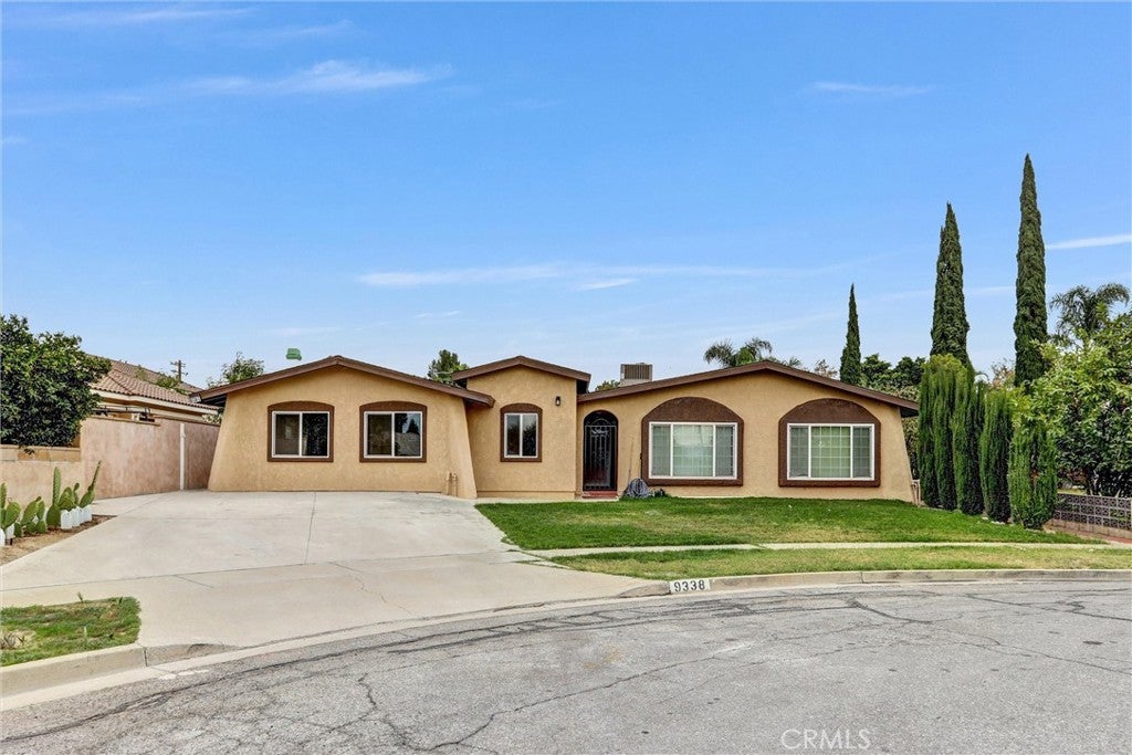 Photo of Listing #CV25260345