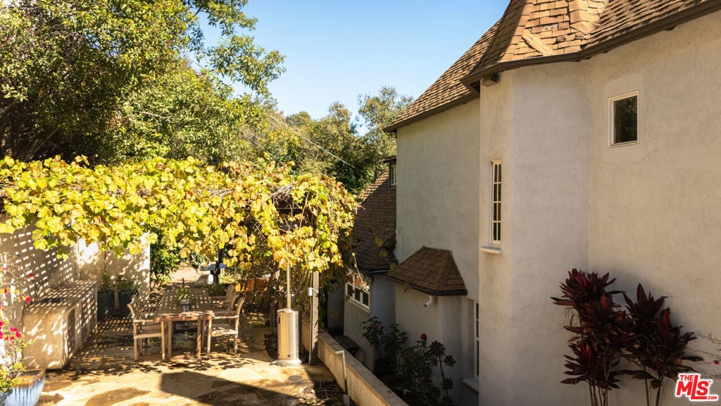 Photo of Listing #25618287