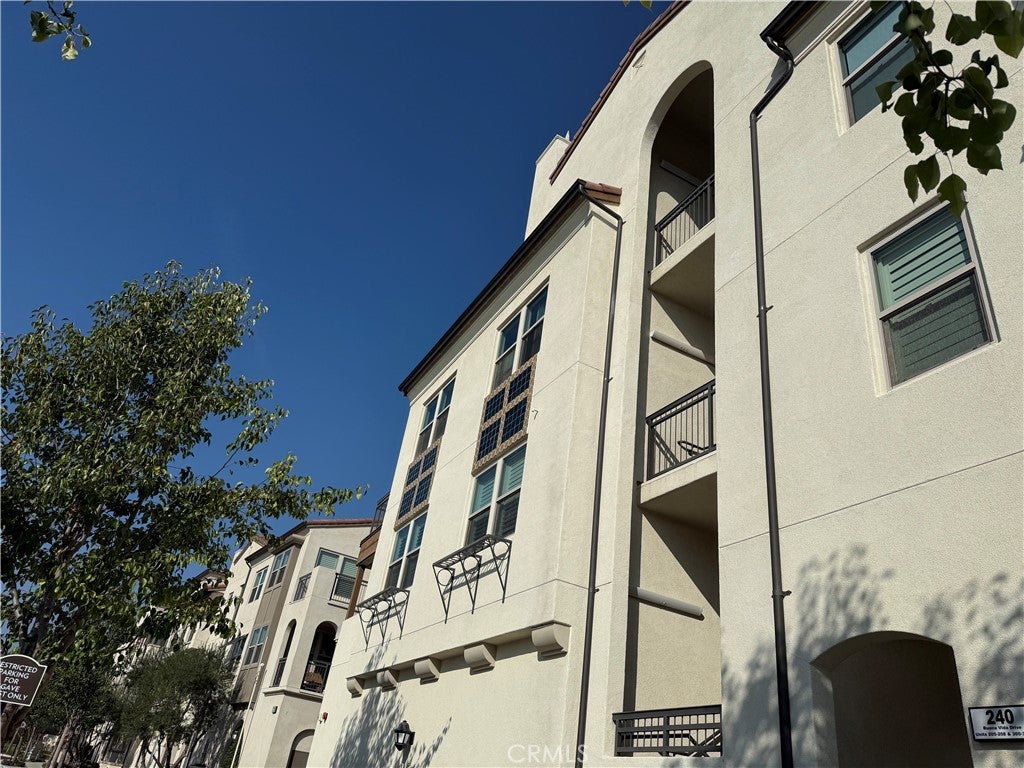 Photo of Listing #TR25261355