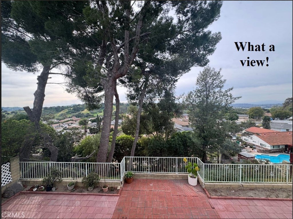 Photo of Listing #TR25261545