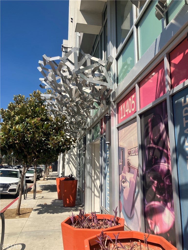 Photo of Listing #SR25261695