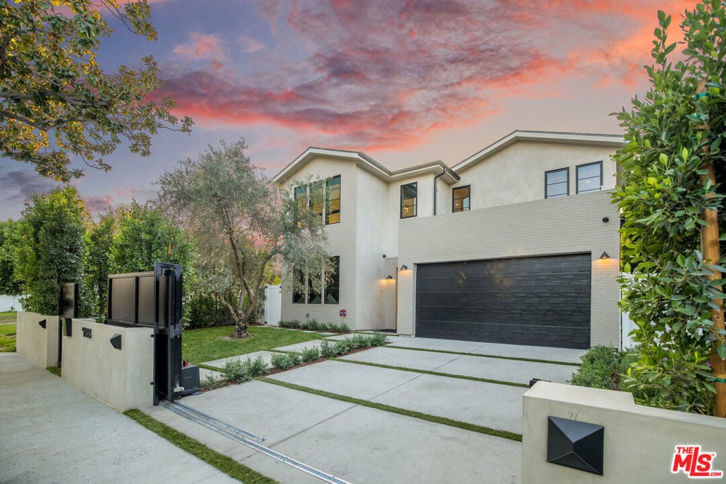 Photo of Listing #25619867