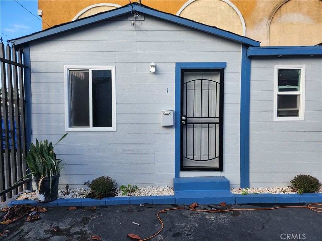 3713 W Imperial # 1, Inglewood