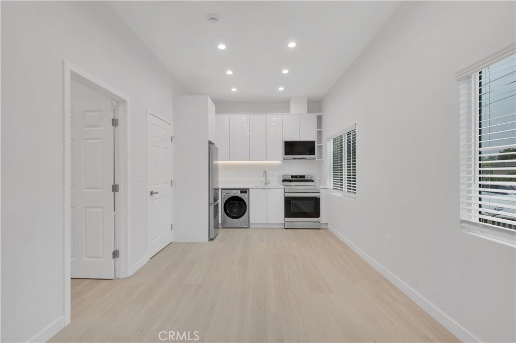 Photo of Listing #SR25262519