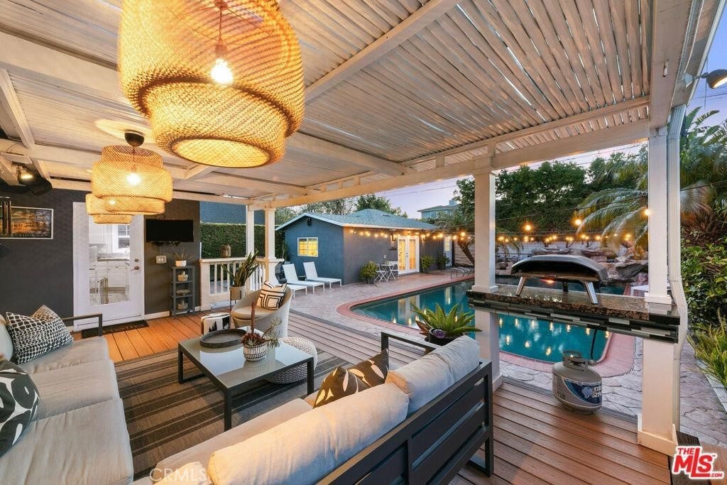 Photo of Listing #SB25262831