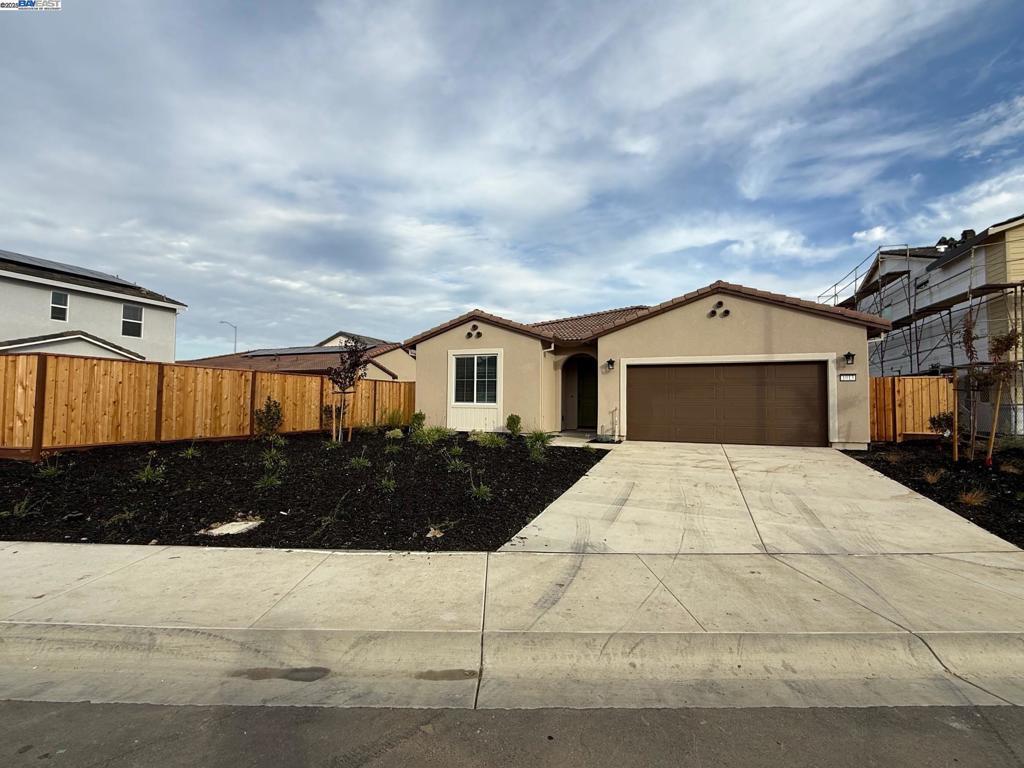 Photo of Listing #41117760