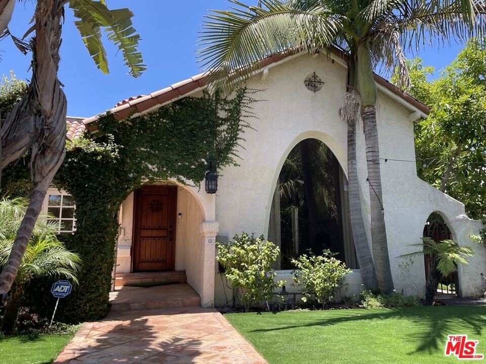 Photo of Listing #25620453