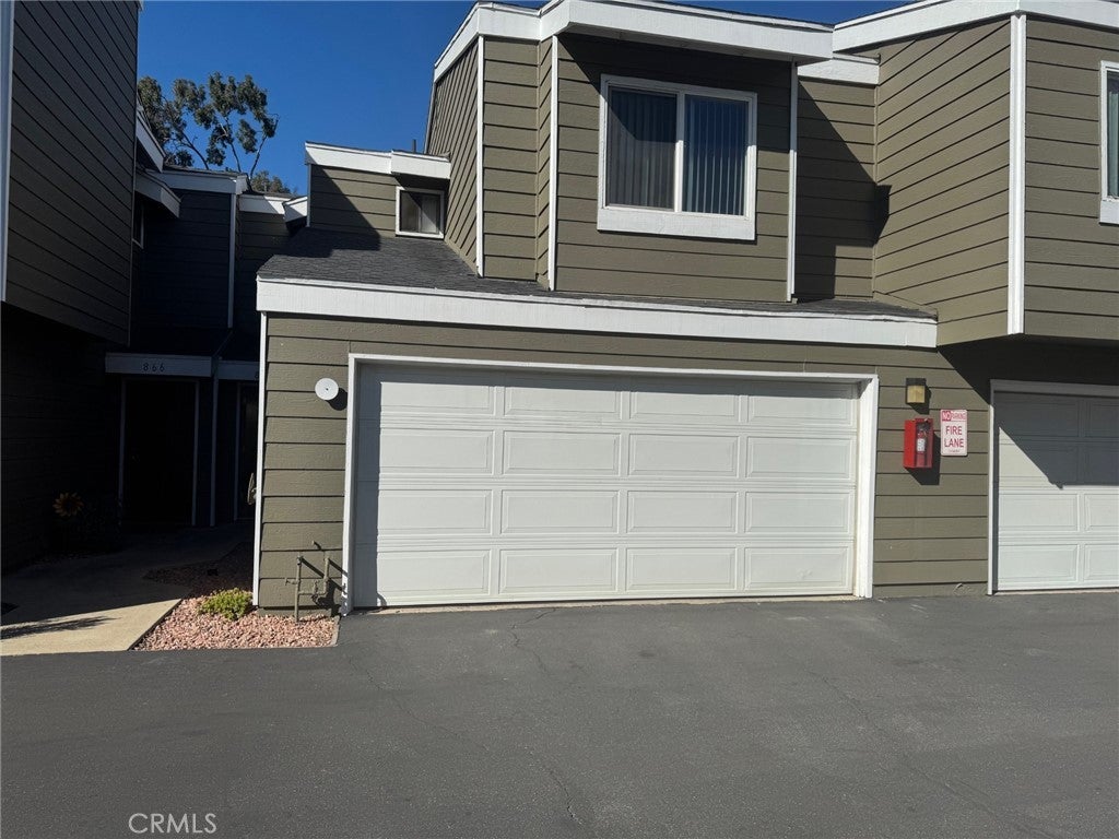 Photo of Listing #IV25263296