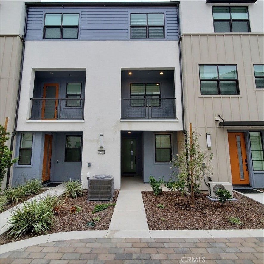 Photo of Listing #TR25261266