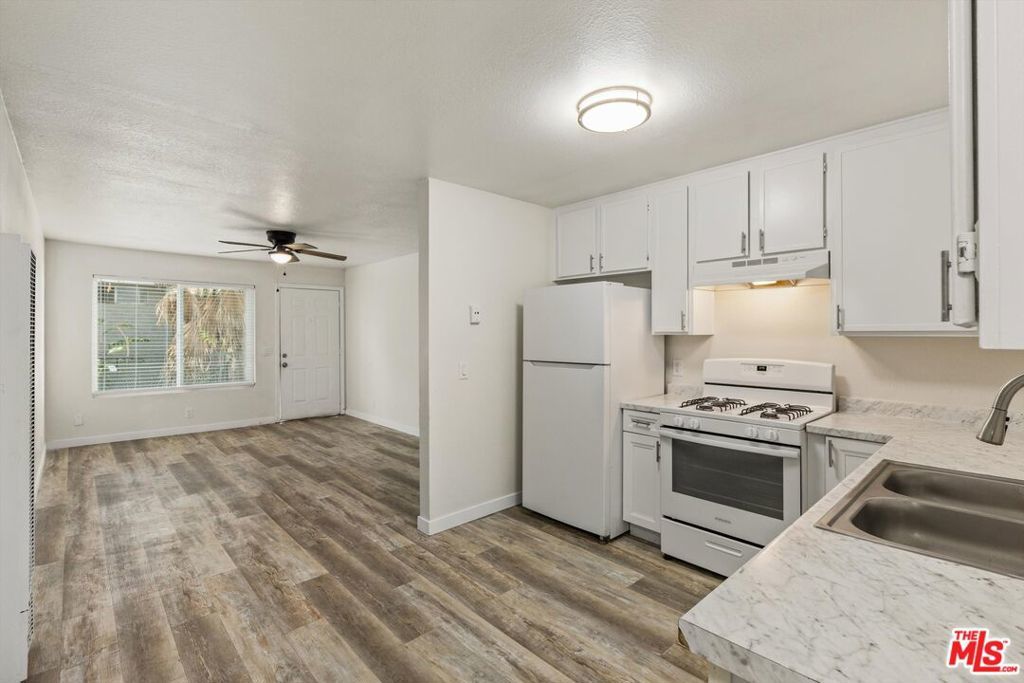 Photo of Listing #25621269