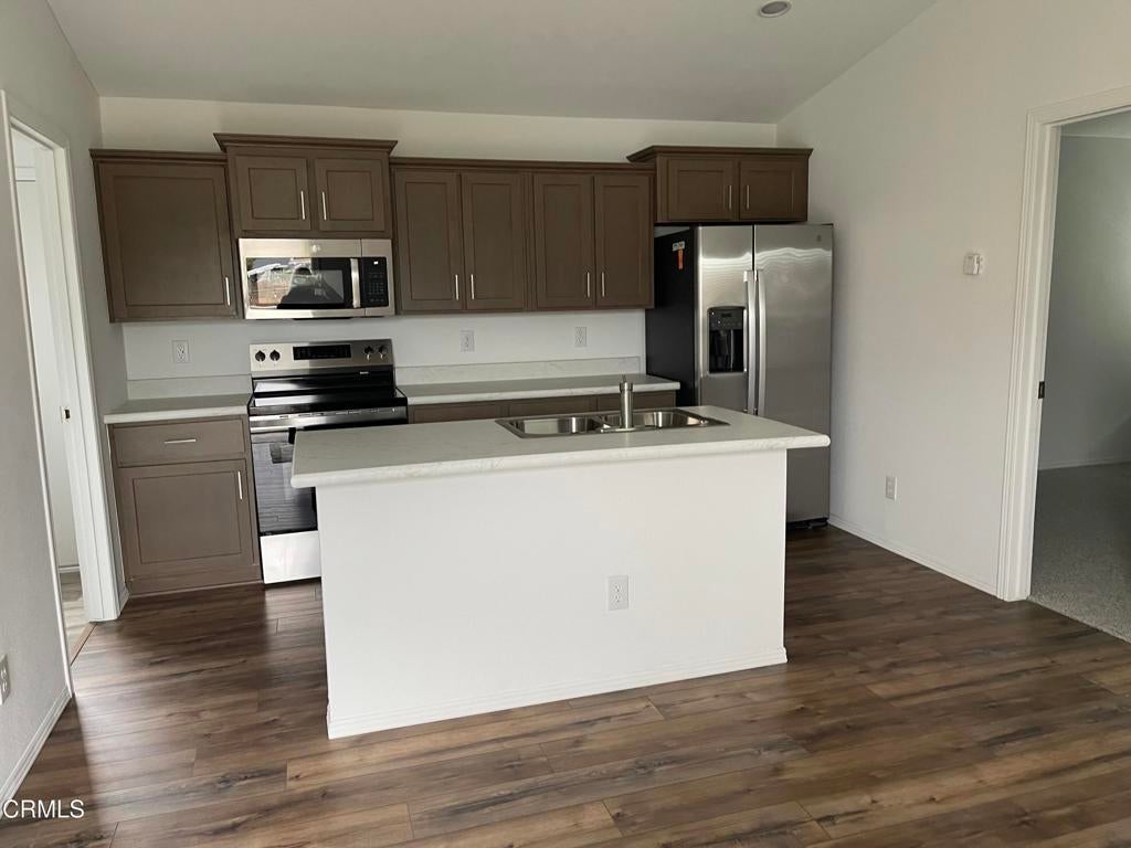 Photo of Listing #V1-33480