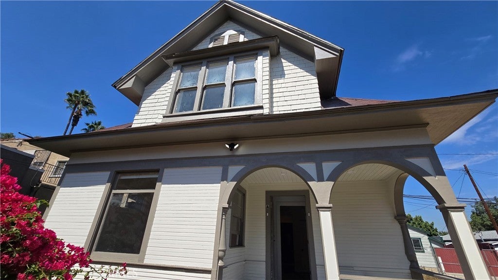 Photo of Listing #DW25264597