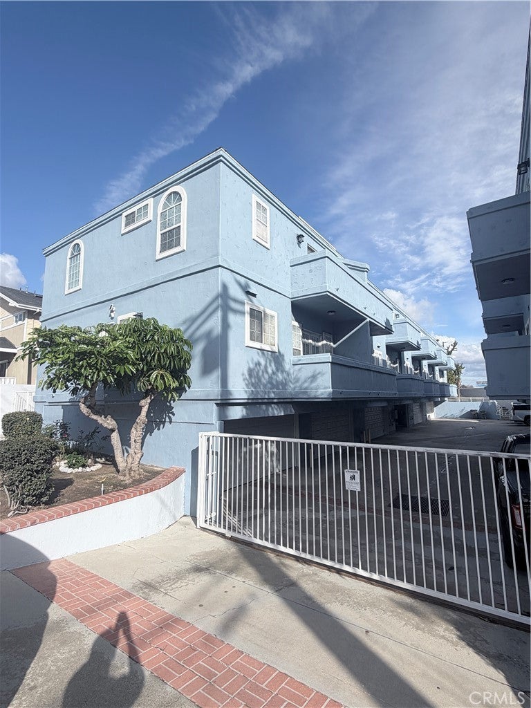 Photo of Listing #SB25263006