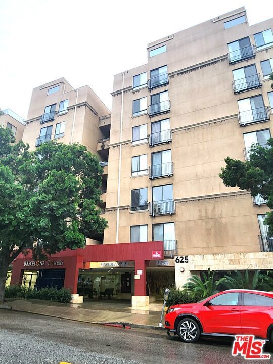 Photo of Listing #25621797