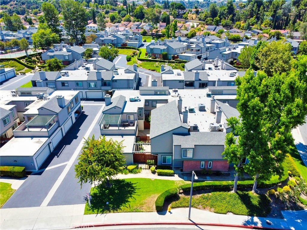 Photo of Listing #PW25264937