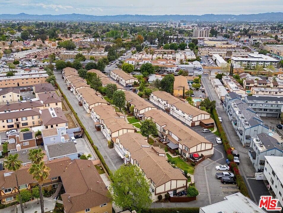 Photo of Listing #25621915