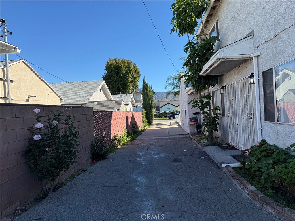 Photo of Listing #SR25260122