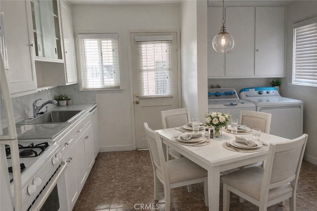 Photo of Listing #SB25264623