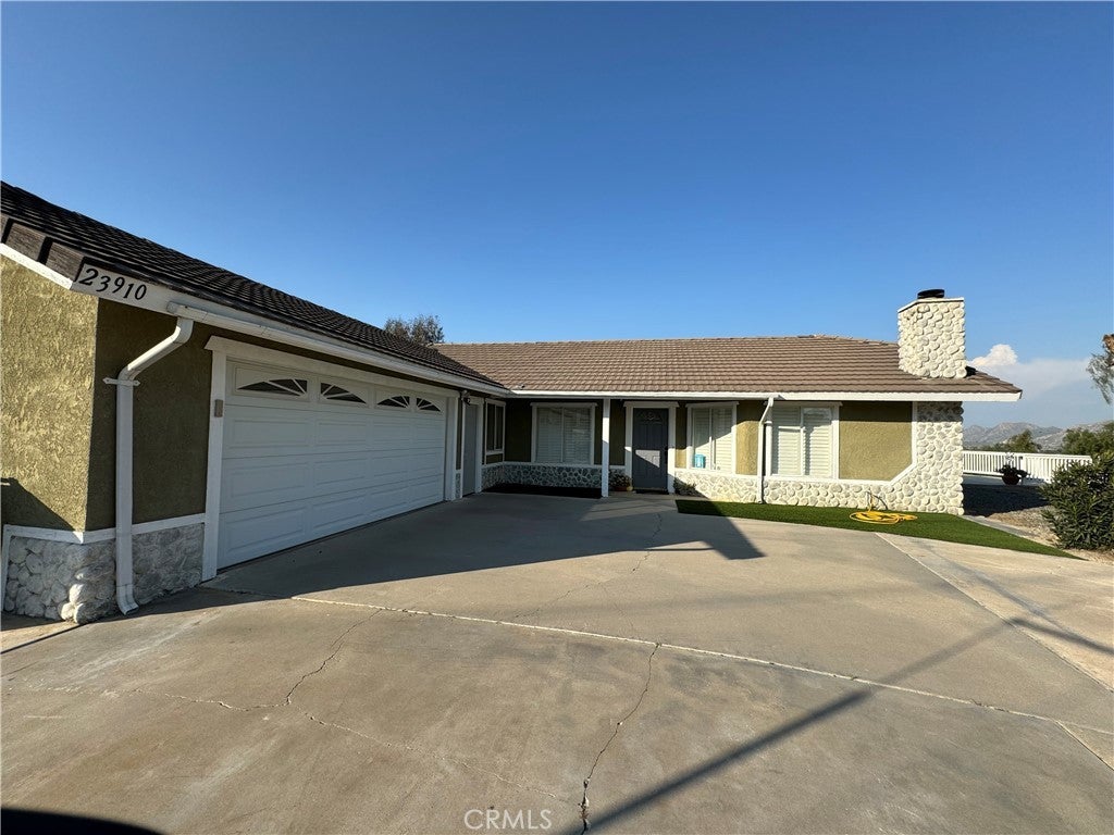 Photo of Listing #IV25263100