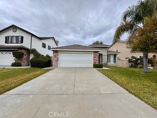 Photo of Listing #SW25265617