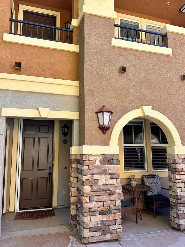 Photo of Listing #PTP2508770