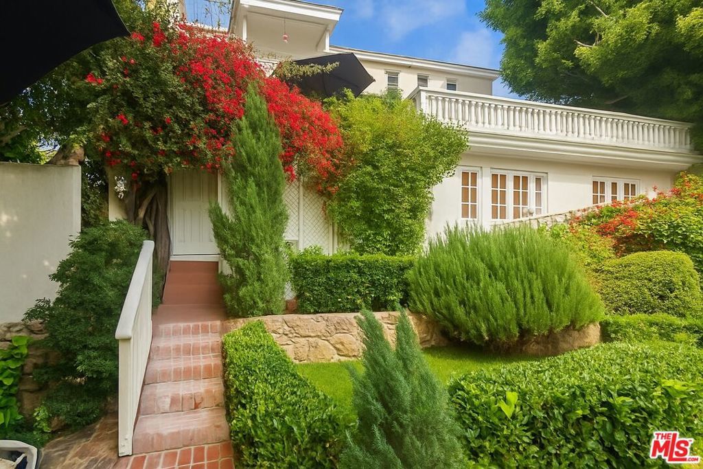 Photo of Listing #25619323