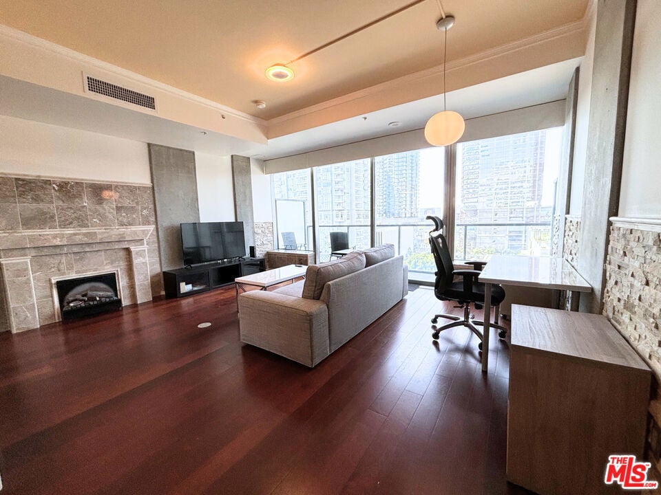 Photo of Listing #25622763