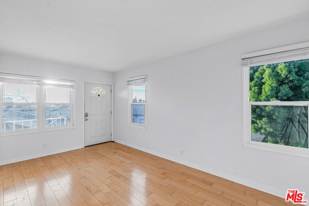 Photo of Listing #25622873