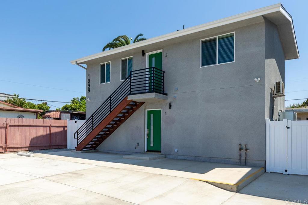 Photo of Listing #PTP2508789