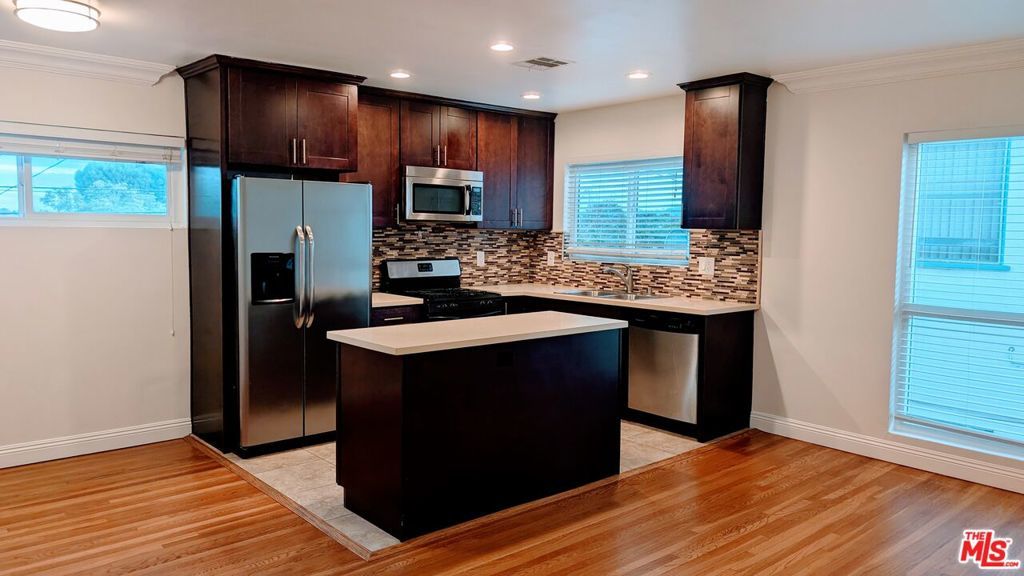 Photo of Listing #25623017