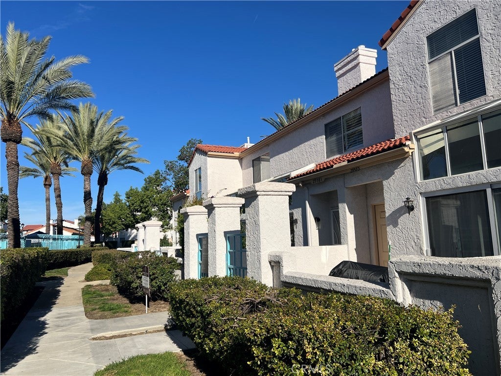 Photo of Listing #OC25267343