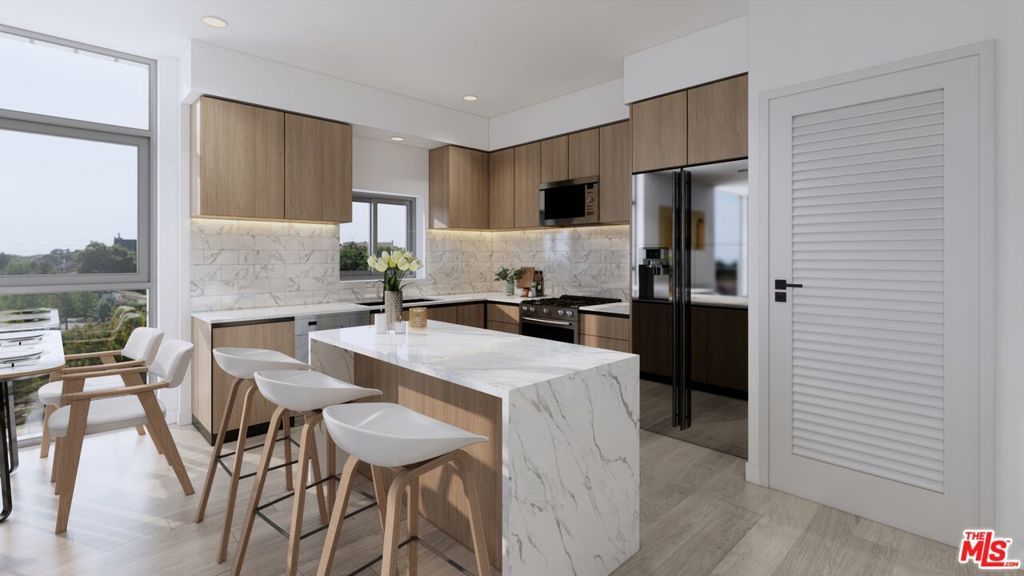 Photo of Listing #25623325