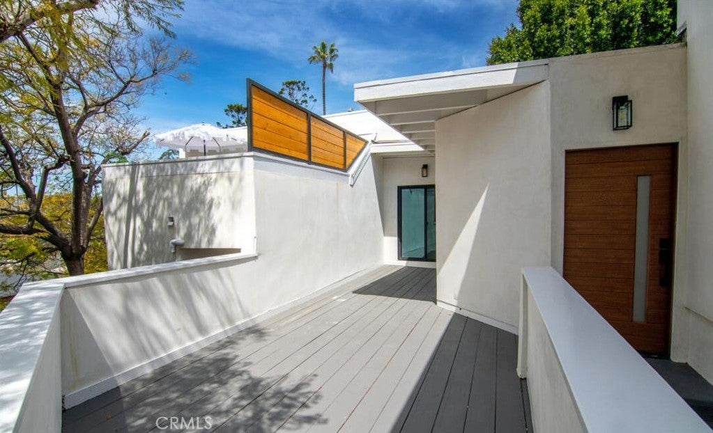 Photo of Listing #SR25267374