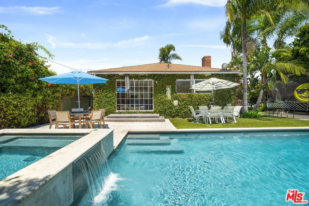 Photo of Listing #25623319