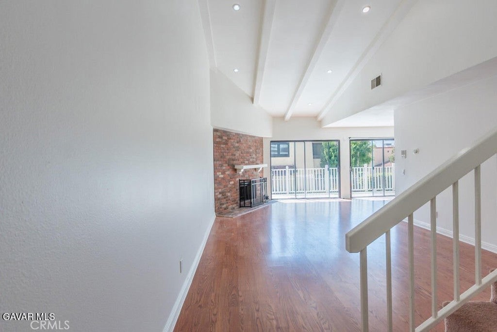 Photo of Listing #SR25258197