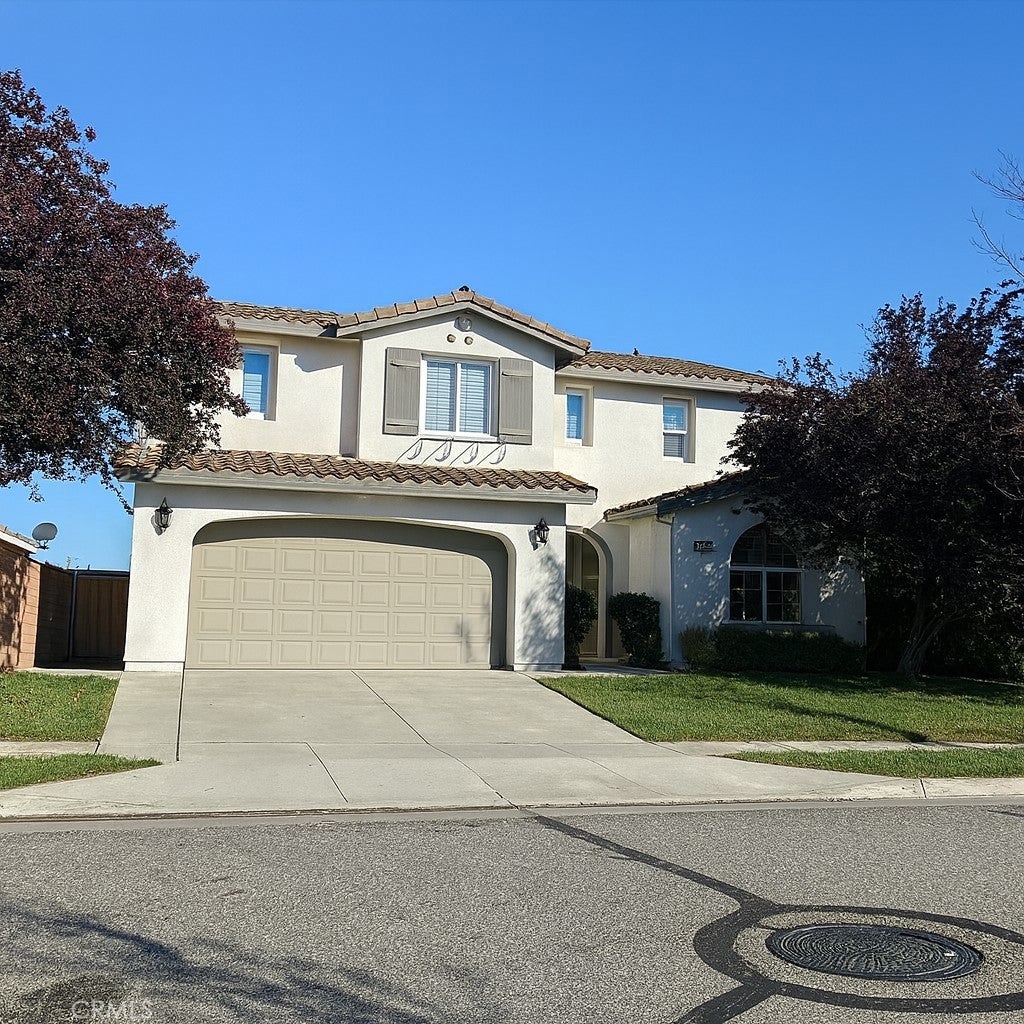 Photo of Listing #IV25266980