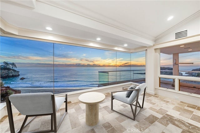 21 Bay, Laguna Beach.