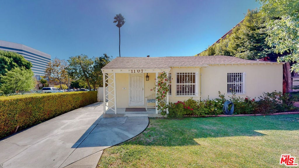 Photo of Listing #25623075