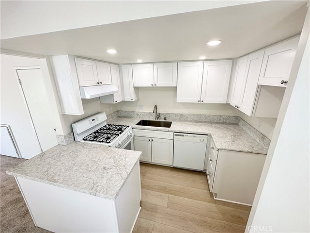 2713 Calle Del Comercio # C, San Clemente.