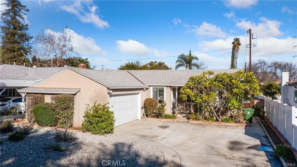 Photo of Listing #SR25268426